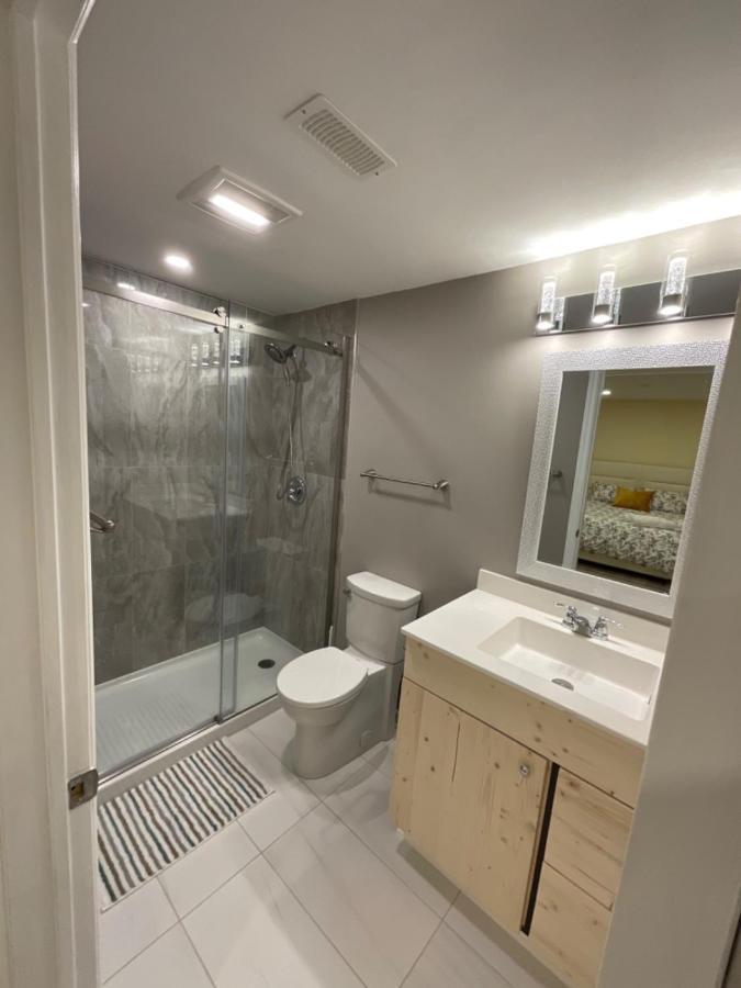 Beautiful Unit In Nepean Ottawa Hotel Luaran gambar